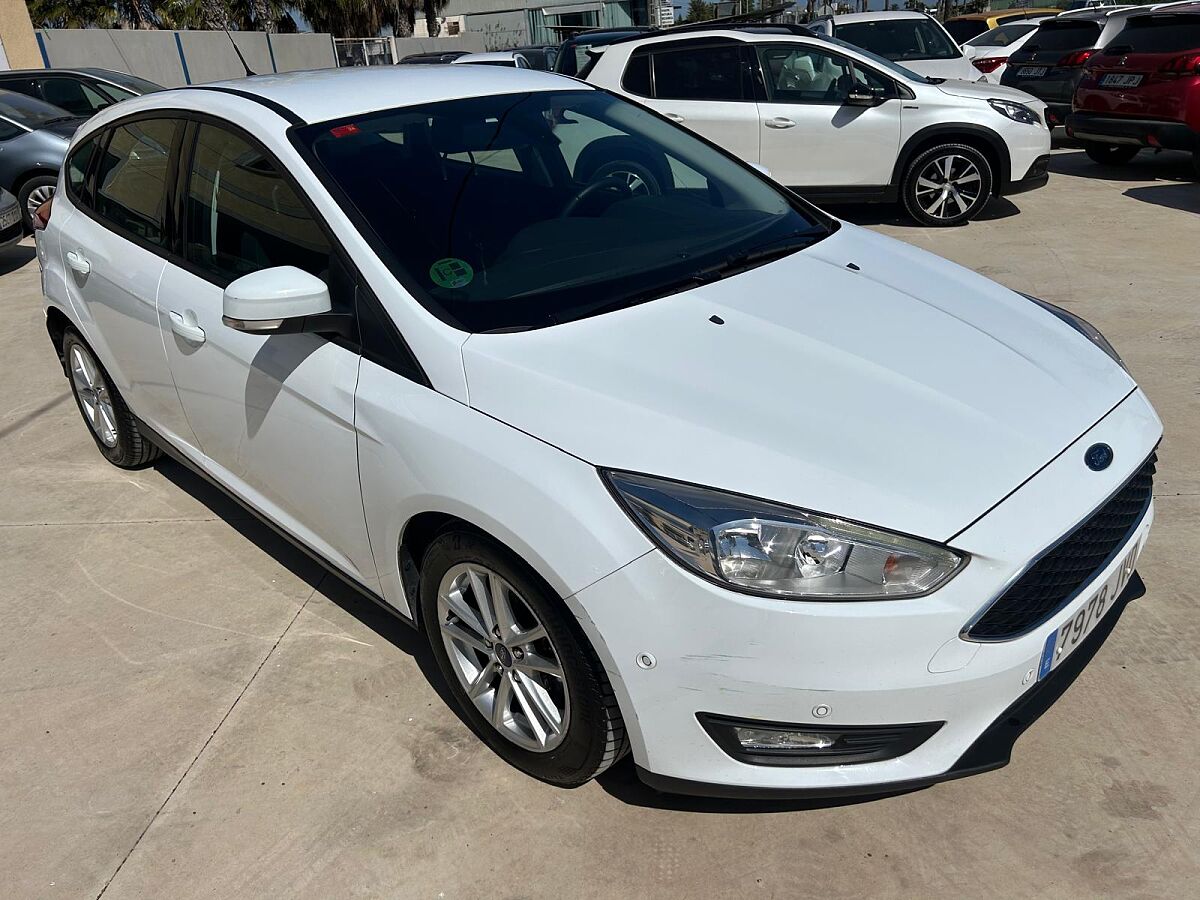 FORD FOCUS BUSINESS 1.5 TDCI AUTO SPANISH LHD IN SPAIN 105000 MILES SUPERB 2016